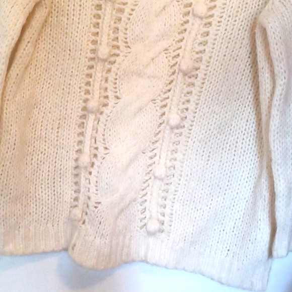 Woman's Sweater Old Navy Sz:M - Picture 2 of 4